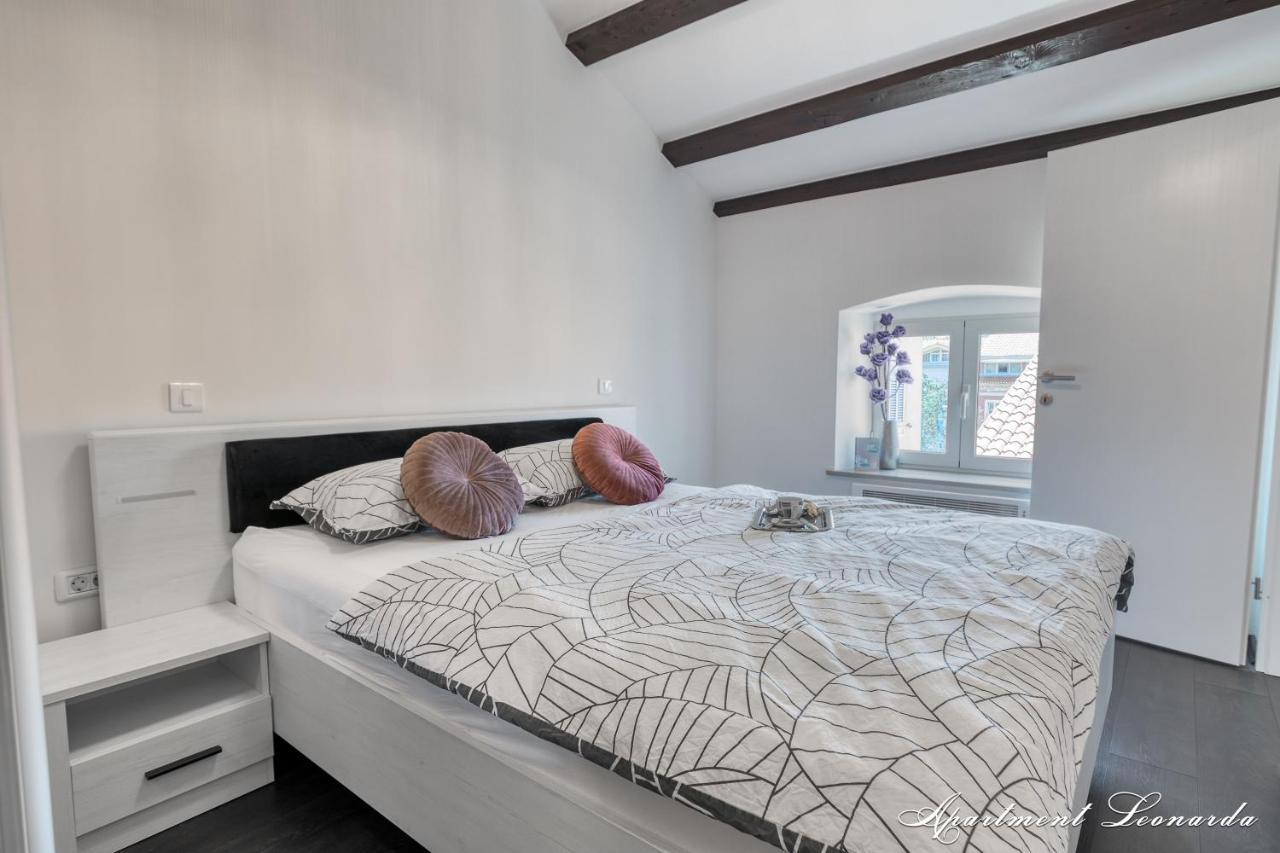 Penthouse Leonarda With Private Parking Apartman Póla Kültér fotó